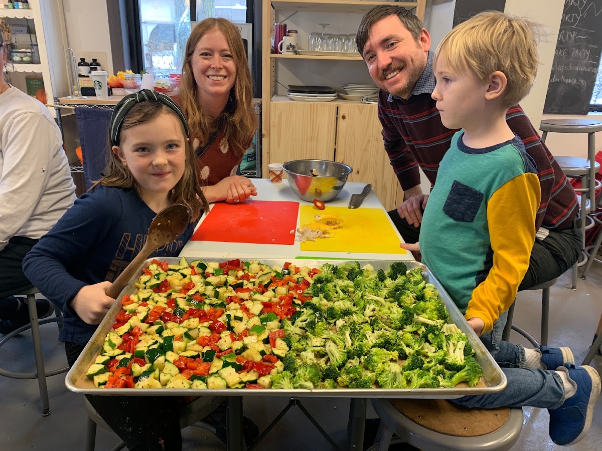 Schoolhouse Kitchen + Studio Portage Park class experience