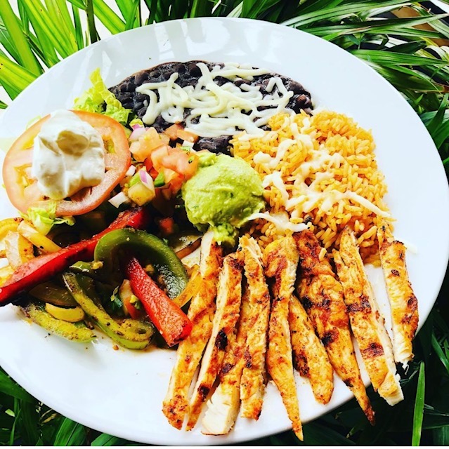 Logan 11 Bar & Kitchen class experience