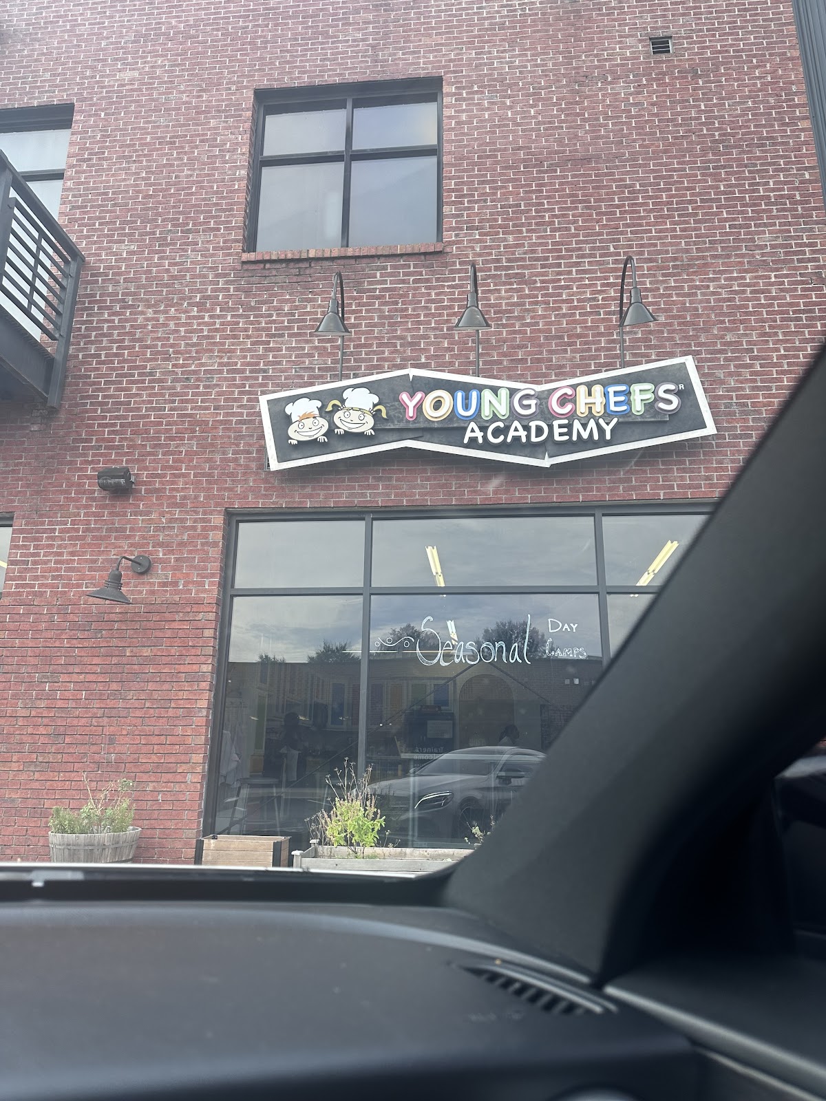 Young Chefs Academy - Sandy Springs GA class experience